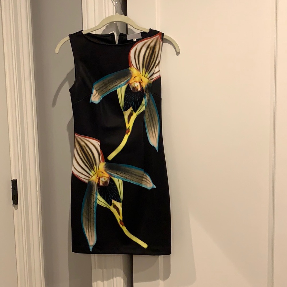 Mini dress black with floral